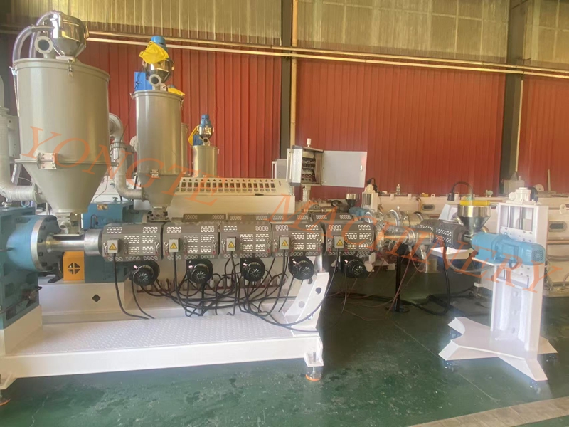 Die PPR -Rohrausrüstung von Yongte Plastic Machinery wurde schnell geliefert, mit ausgezeichneter Leistung und Qualität.