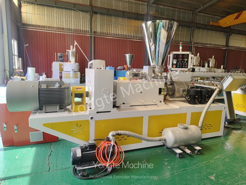 WPC -Maschine Holz Kunststoff Composite PVC WPC -Türrahmenherstellung Maschine
