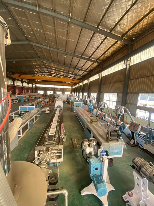 Yongte Plastic Machinery hat eine Reihe neuer Produktionslinien vorgestellt, die seine berufliche Stärke demonstrieren