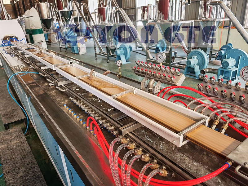 Weltweite Nachfrage nach flammhemmenden Bodenbelägen steigt; Yongte Plastics Machinery expandiert in Überseemärkte