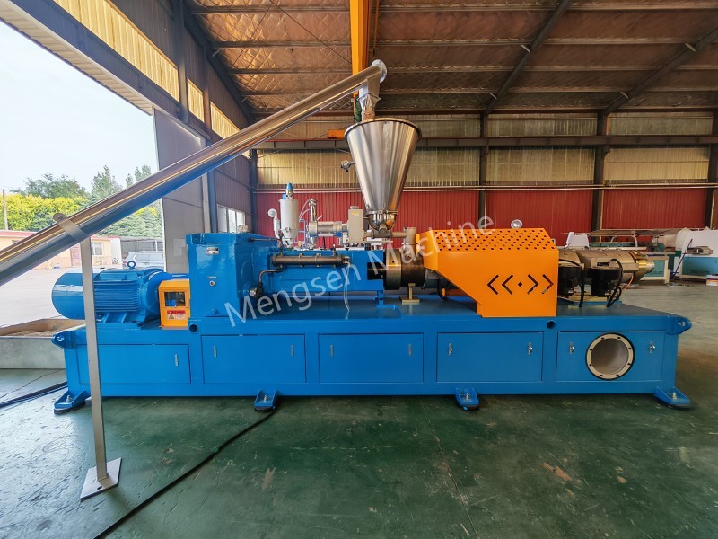 92/188 Konischer Doppelschneckenextruder für die Produktionslinie für PVC-WPC-Platten