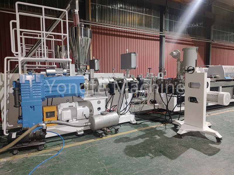 Coextrusion WPC Decking Produktionsmaschine
