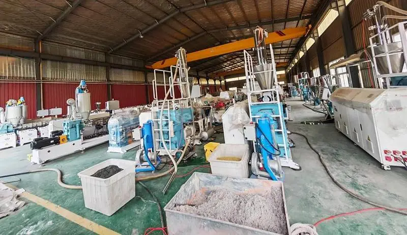 WPC decking production machine turnkey project manufacturer factory