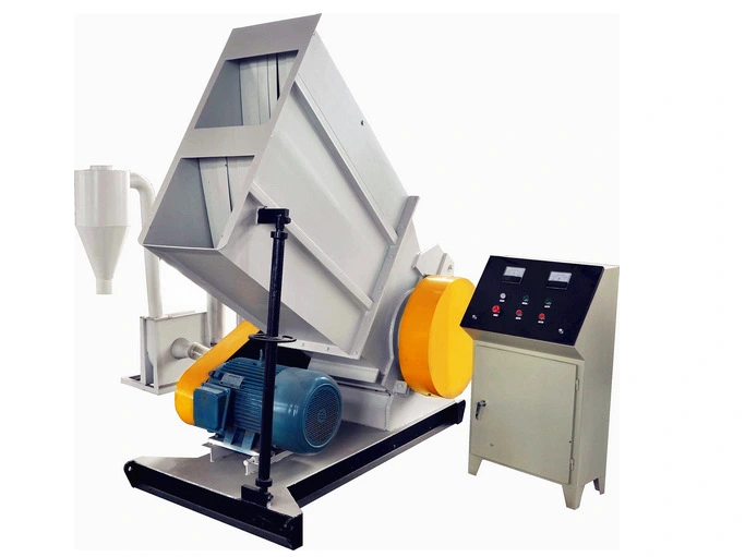 Kunststoffrohr-Zerkleinerungsmaschine